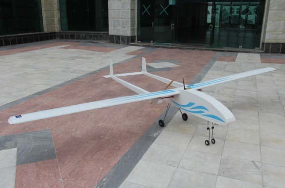 Fig. 1: FARID5 UAVTable 1: Aircraft mass and geometry properties Quantity Mass m 8 kg Chord c 0.25 m Span 3.1 m Wing surface area S wing 0.775 m 2 b) Tail Model