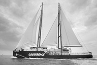 Figure 3: Greenpeace Rainbow Warriors ship (greenpeace, 2015) Figure 2. shows the configuration of the Greenpeace Rainbow Warriors Ship, which is equipped with a driving force of sail combination, hybrid engine.While what is meant by a hybrid engine is a diesel engine that is equipped with an electric motor that can work alternately or simultaneously. Hybrid engine and sail will work alternately or simultaneously. The thrust force used to drive this ship is generated from the