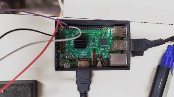 Figure 1: Raspberry pi 3 B plus b) The thermographic sensorThe temperature sensor chosen was the AMG8833 (Figure2); Panasonic Industries produced the